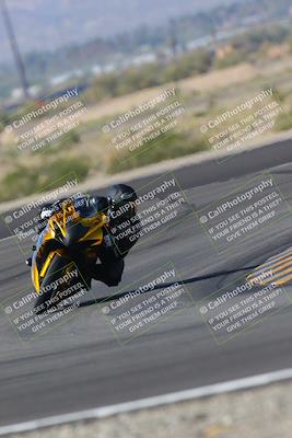 media/Nov-06-2022-SoCal Trackdays (Sun) [[208d2ccc26]]/Turn 11 (10am)/